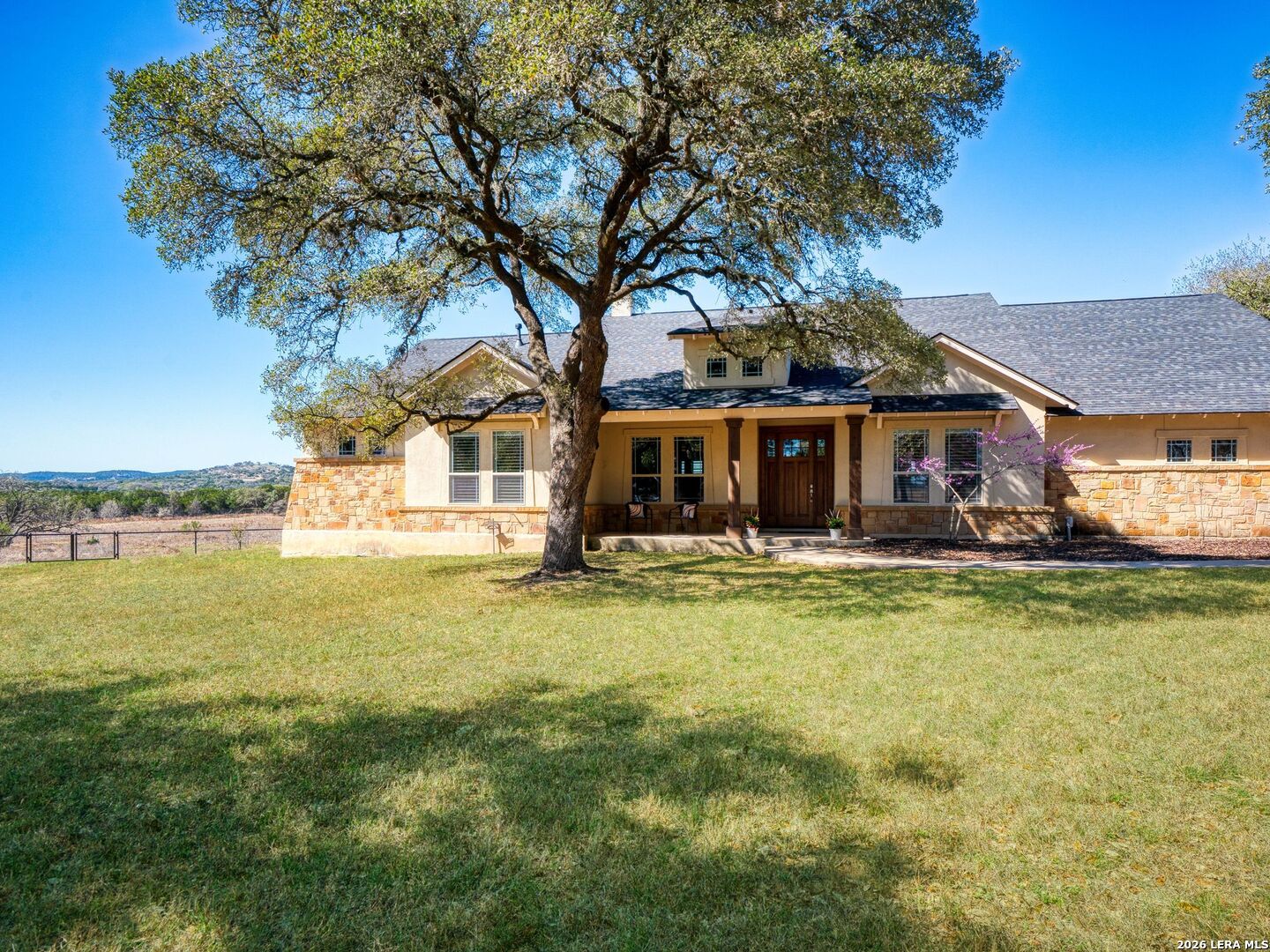 676 Highgate Drive — photo