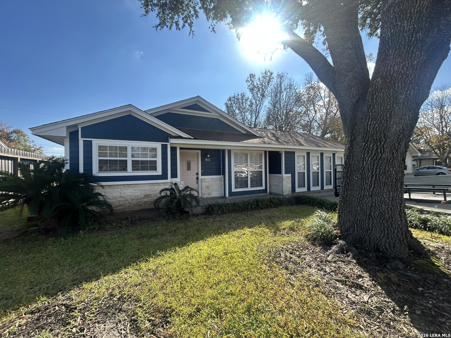 1833 Maple Avenue, Orange, TX 77632