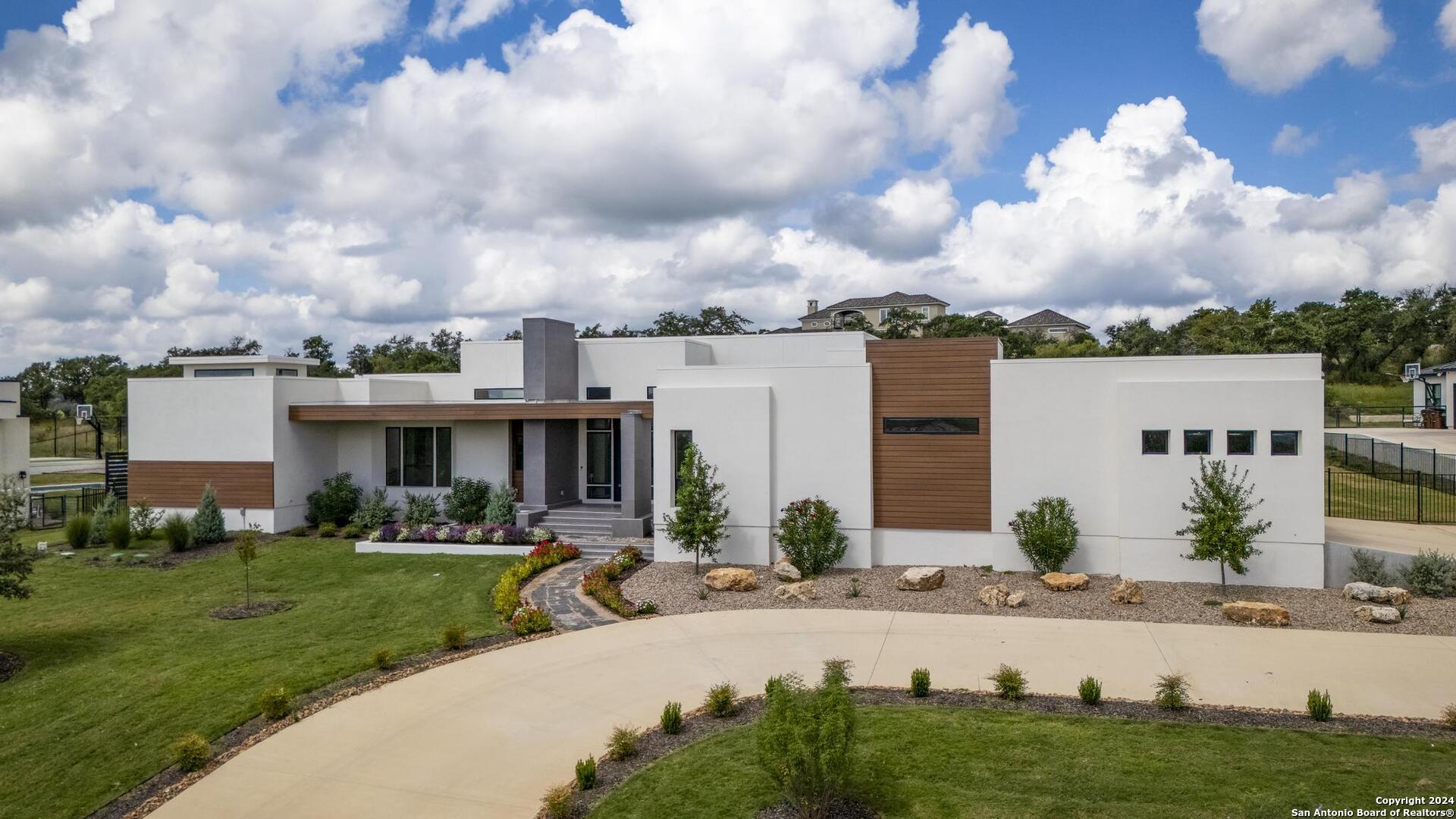 25907 Morhiss Point — photo