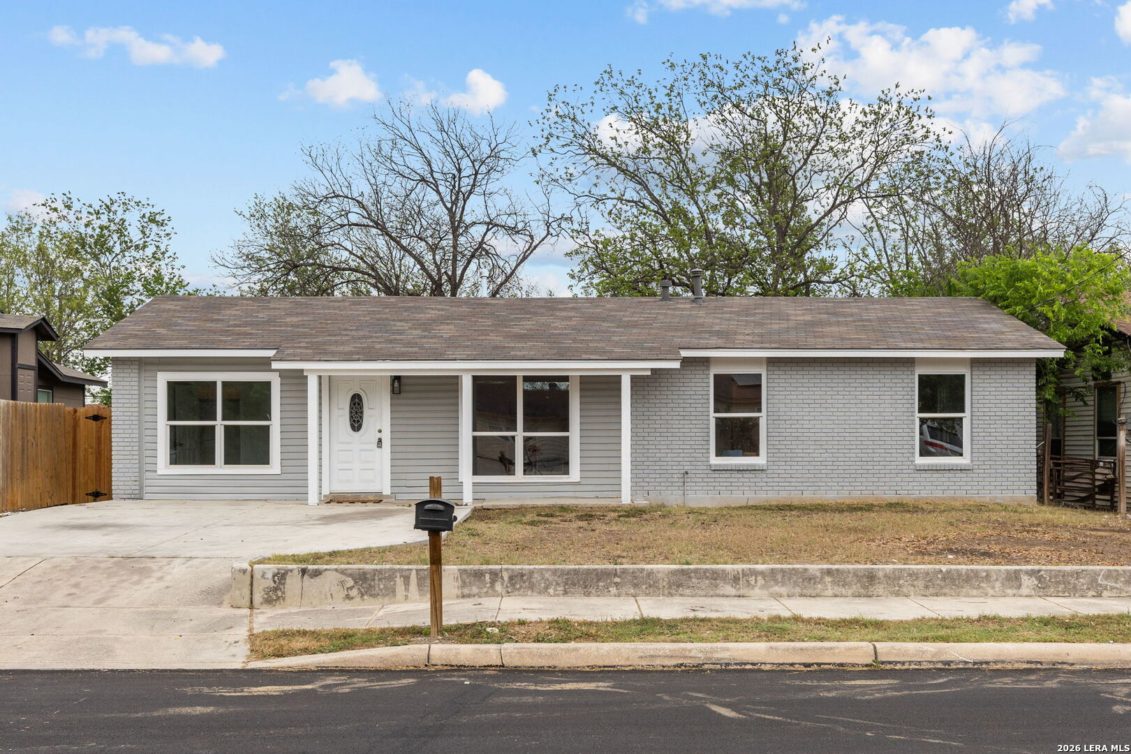 6531 Buena Vista — photo
