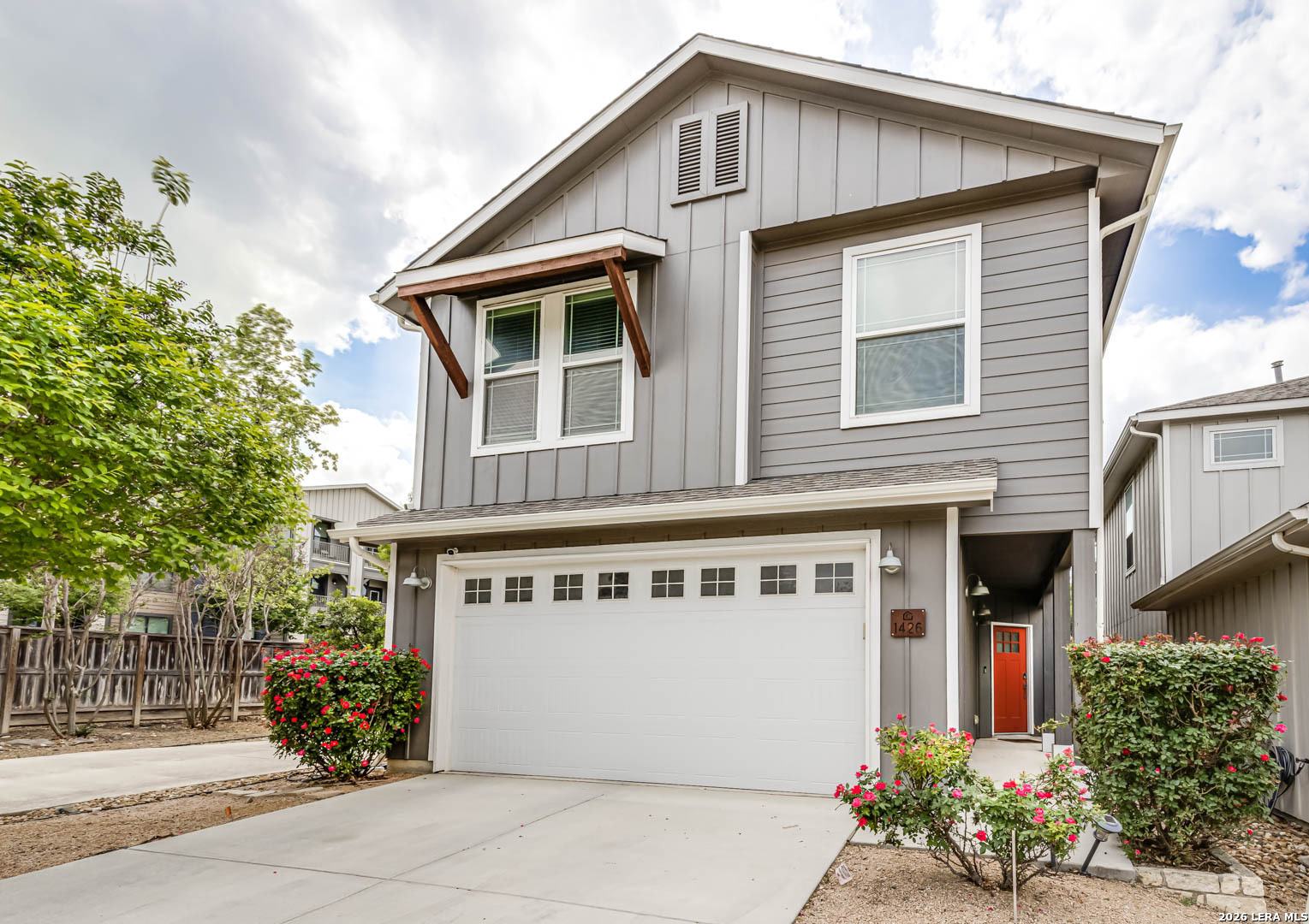1426 E Sandalwood Lane — photo