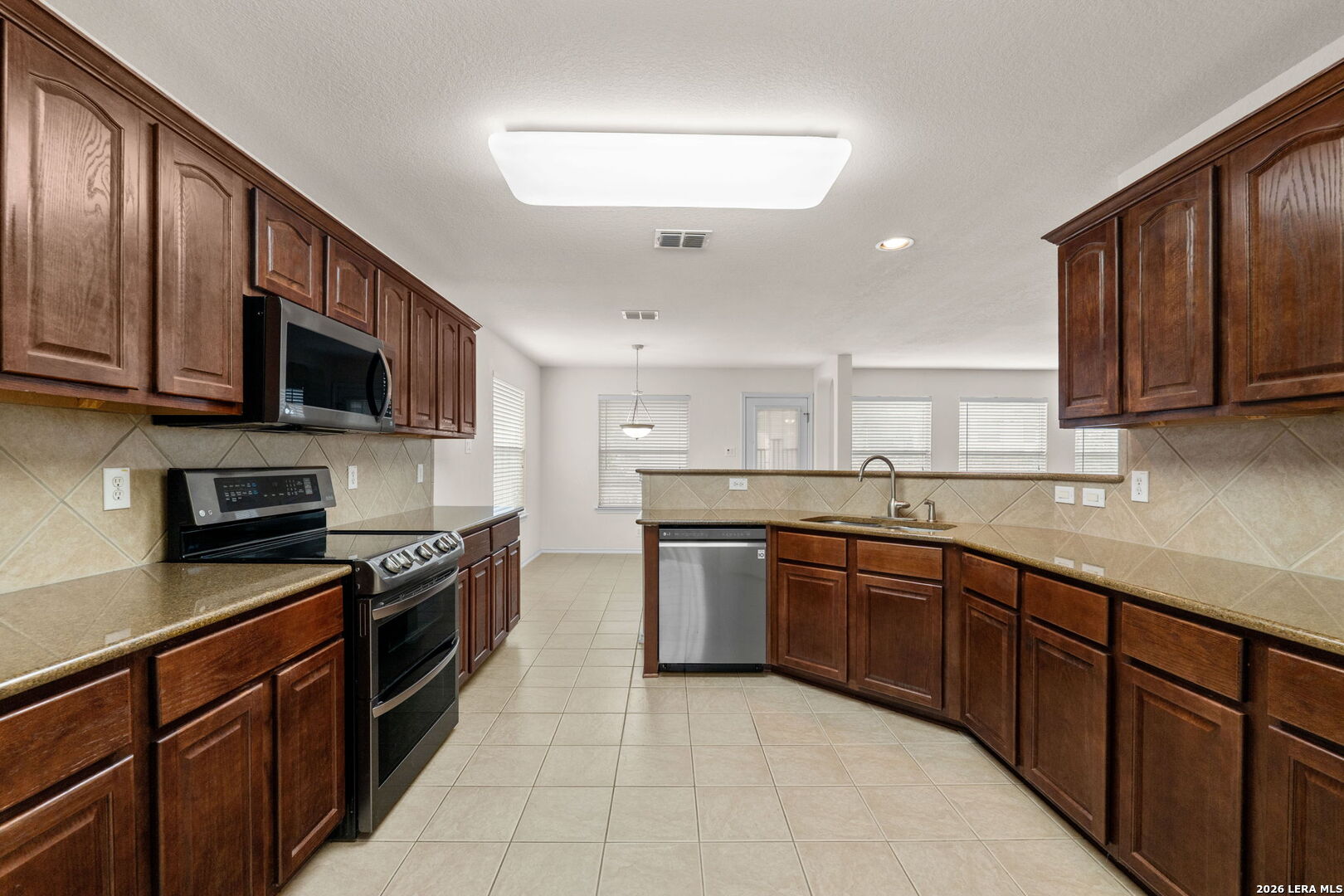9727 Krier Court, Converse, TX 78109 — photo 2