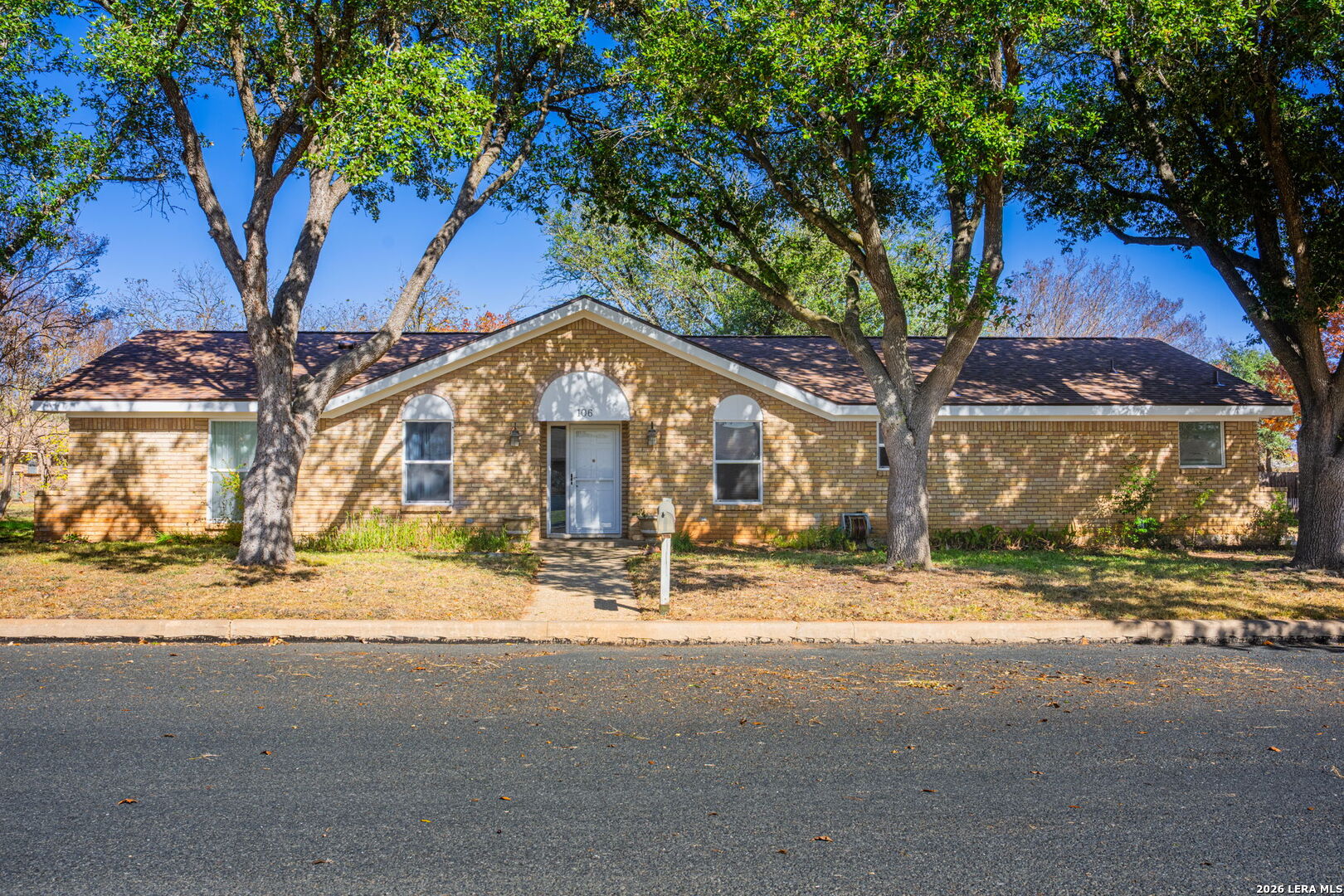 106 Seamoor — photo