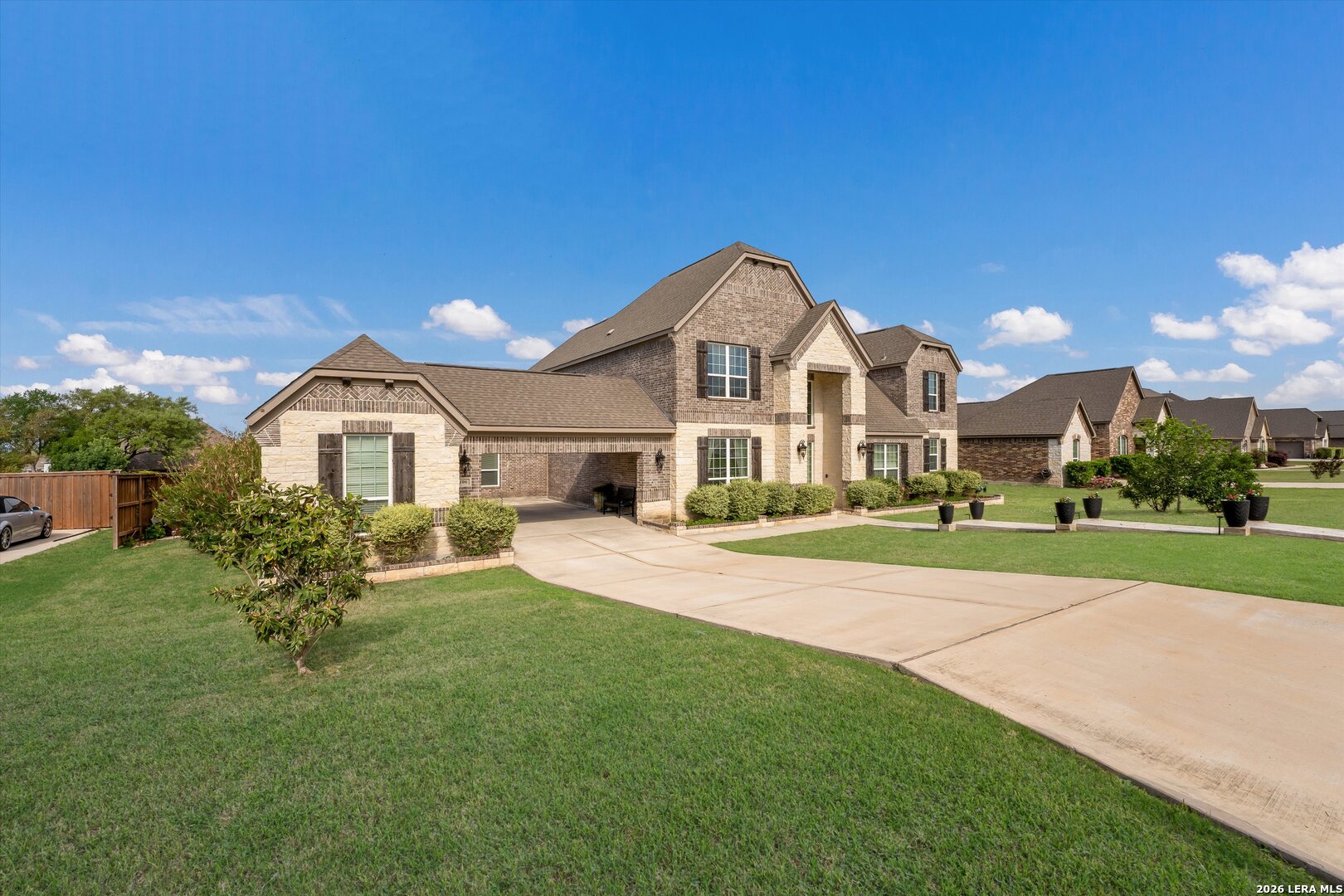 196 Texas Bnd — photo