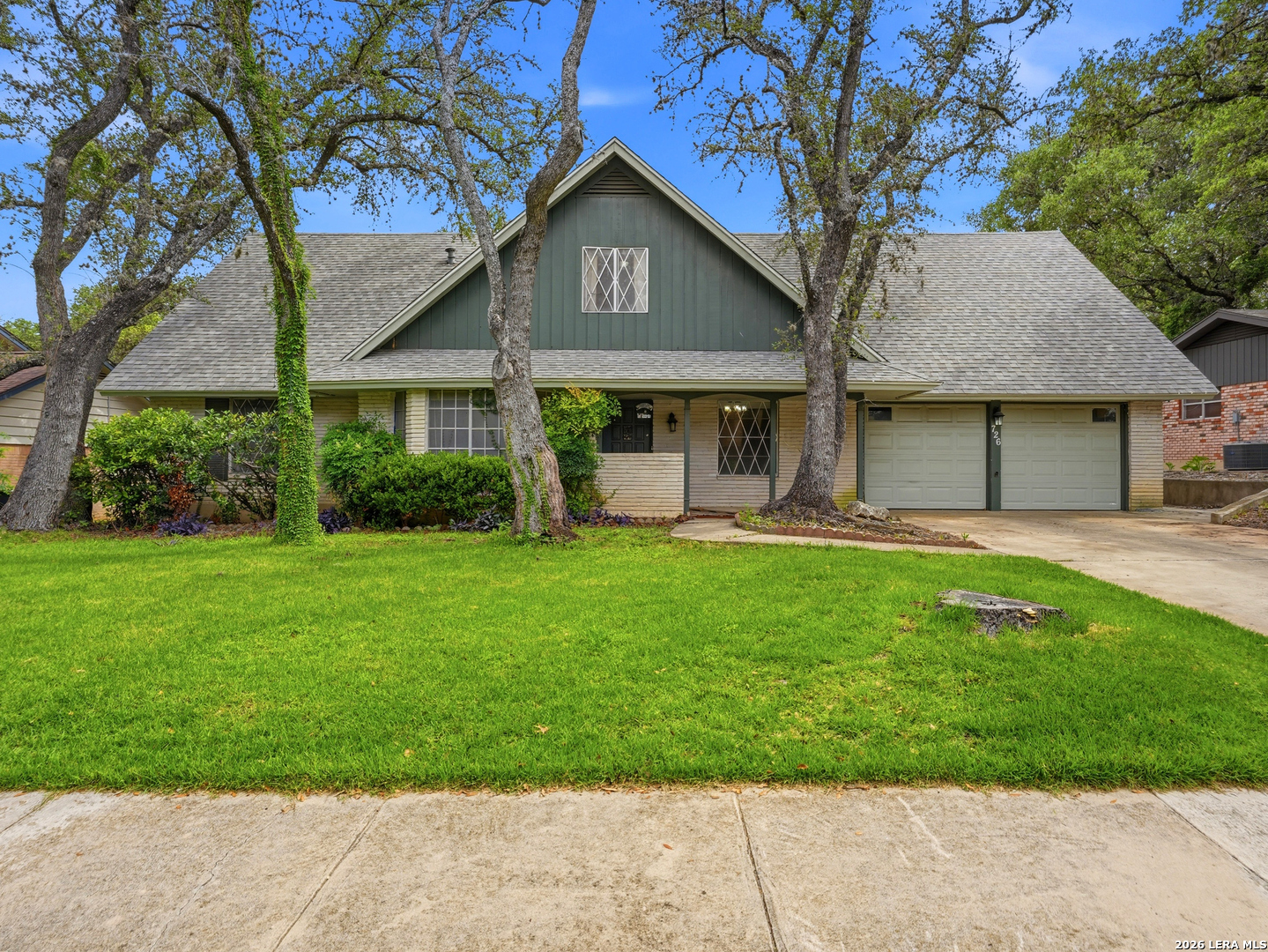 726 Firefly Drive — photo