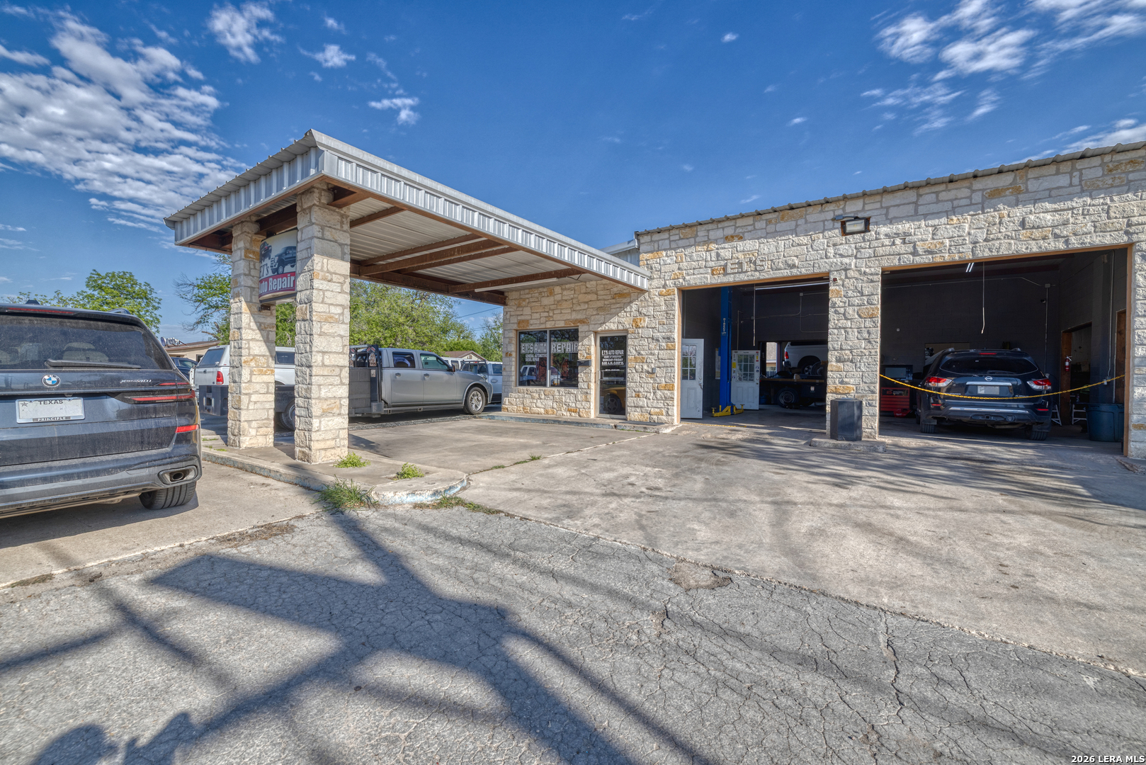 703 W Main Street — photo