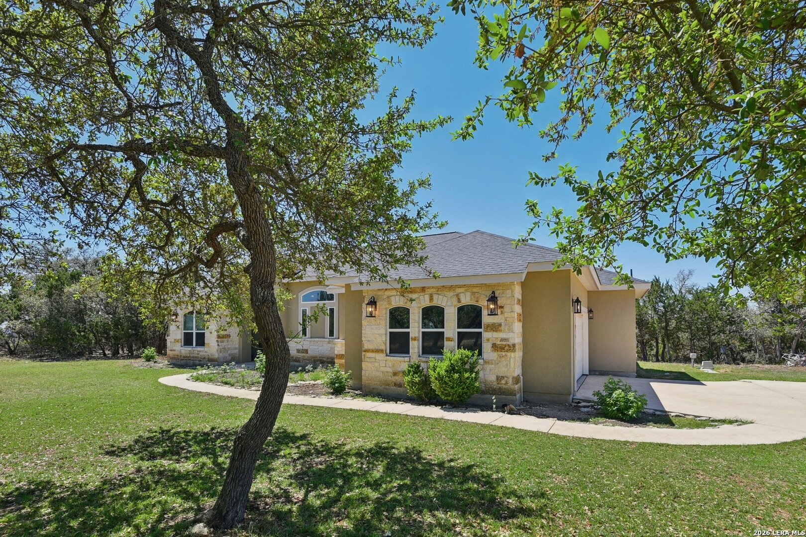 345 Ridge Point, Spring Branch, TX 78070 — photo 2
