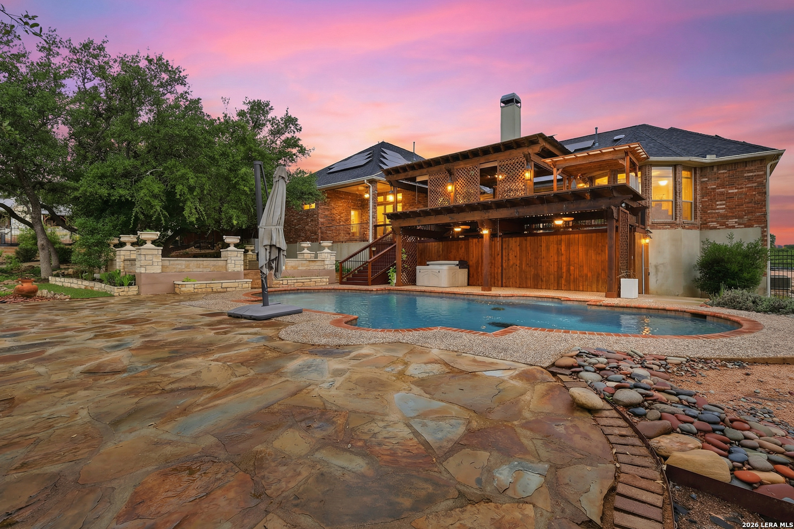 2806 Roan Creek — photo