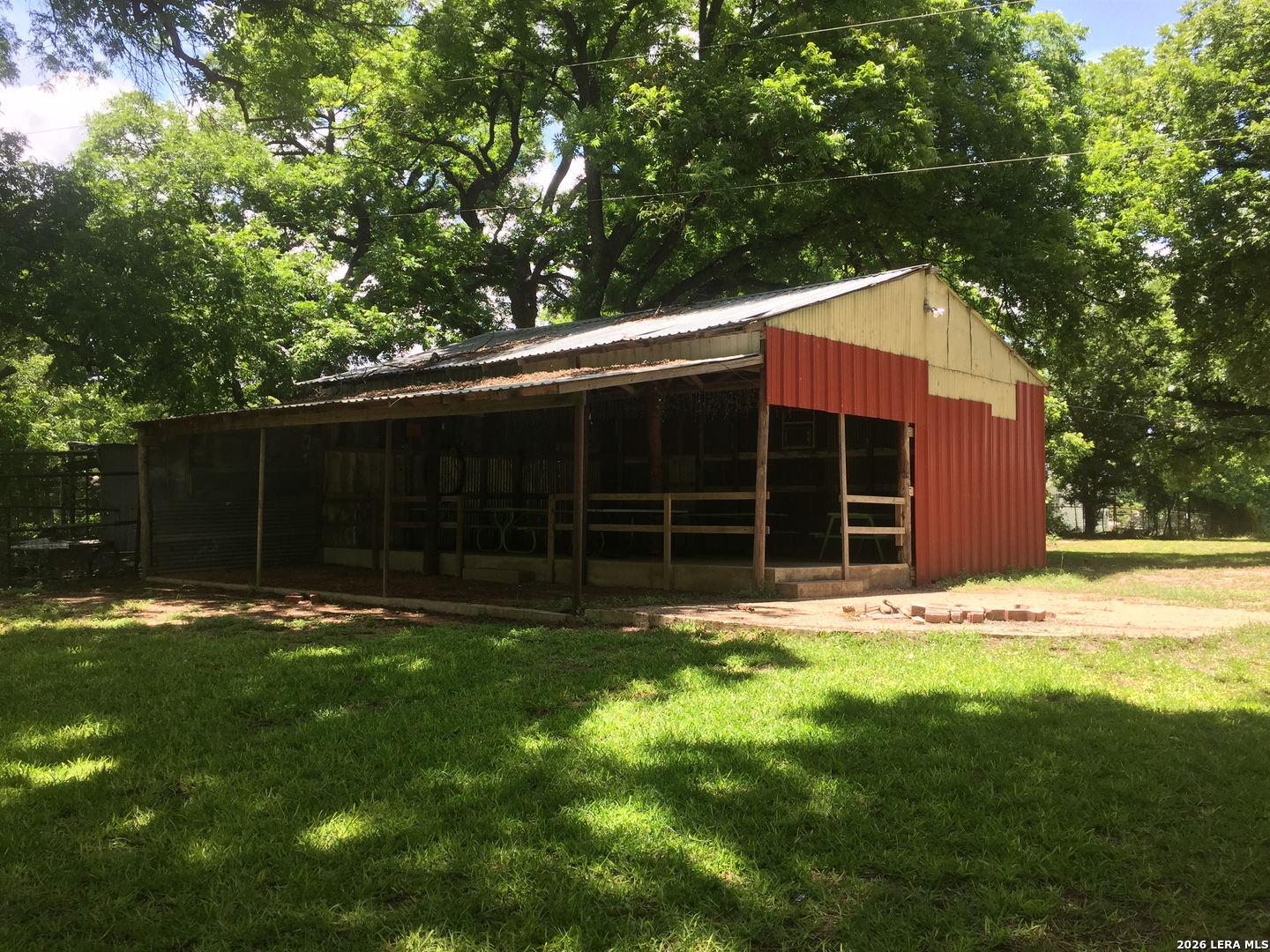 600 6th, Junction, TX 76849 — photo 2