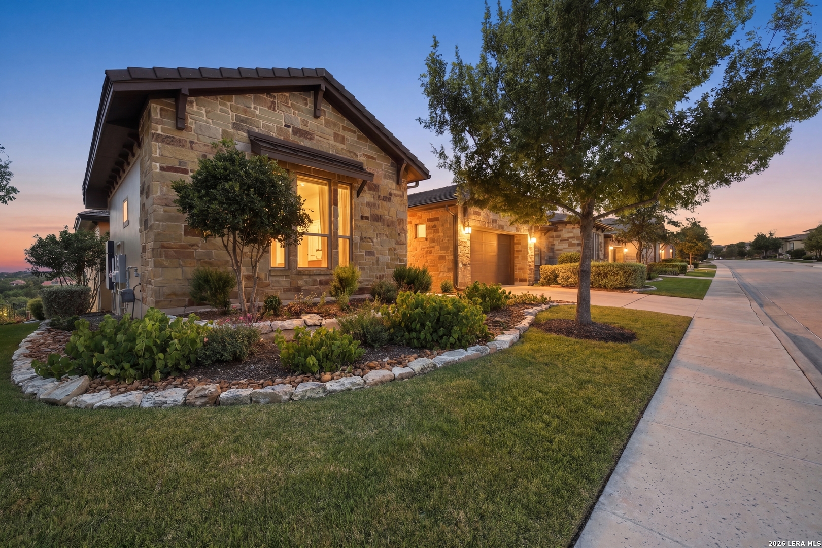 6706 Bella Colina — photo
