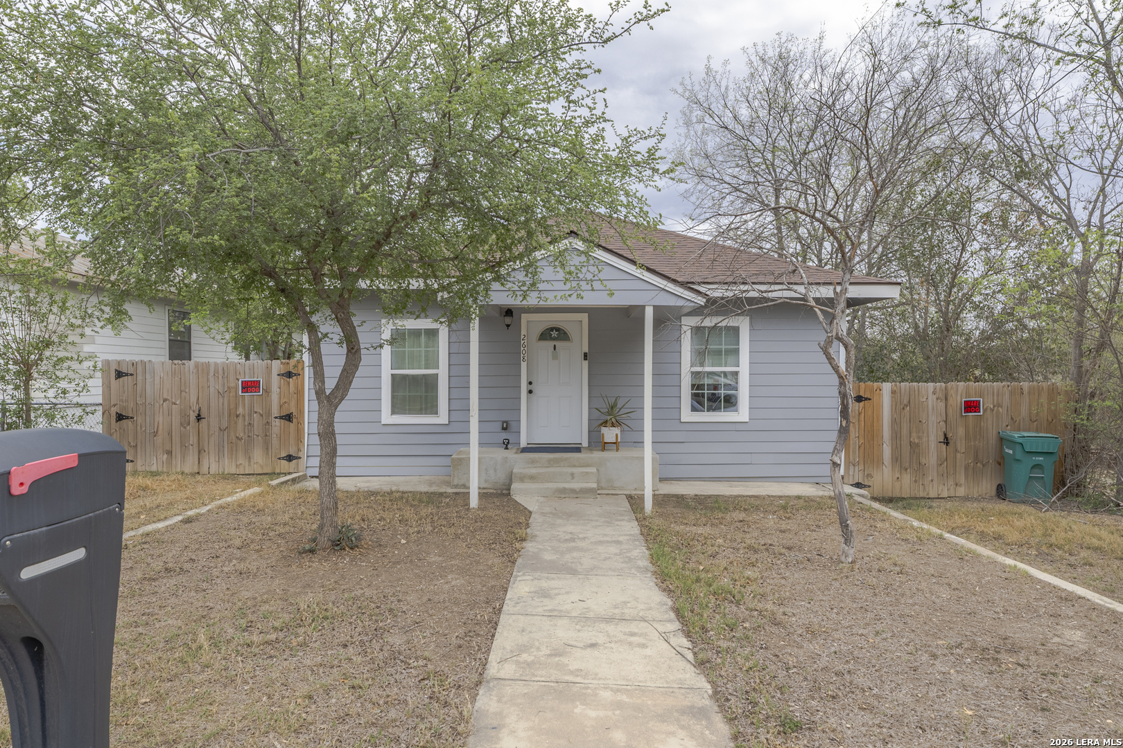 2608 Leal Street — photo
