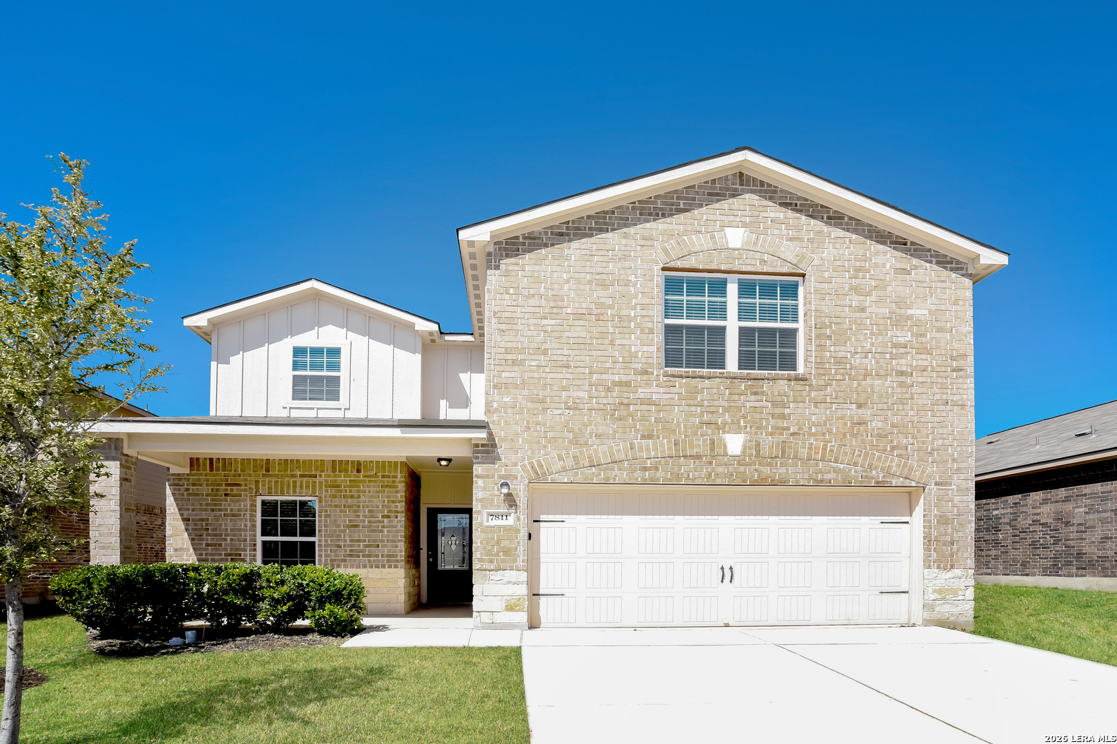 7811 Oxbow Way — photo