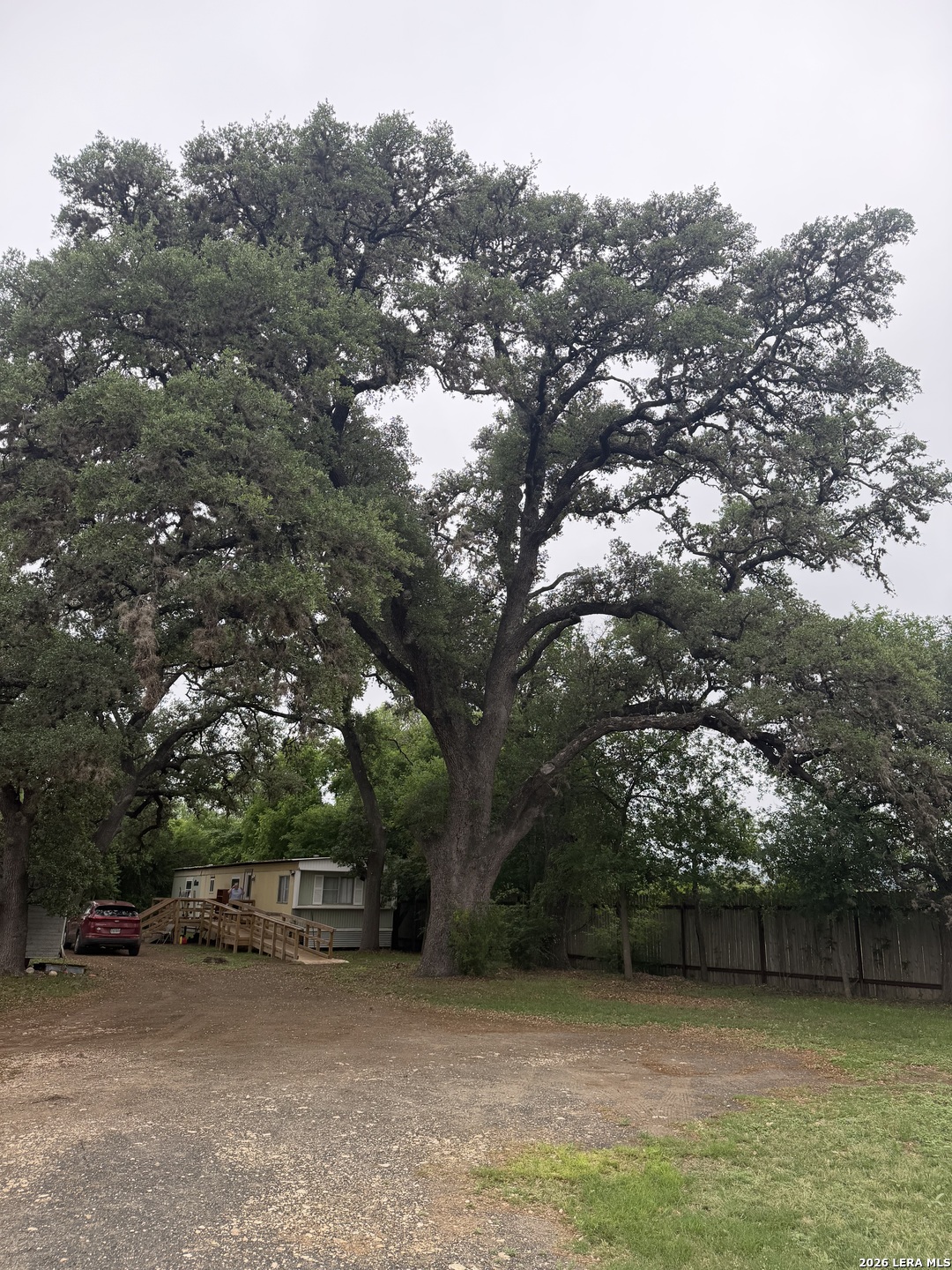 6197 Ranch Road 1120 — photo