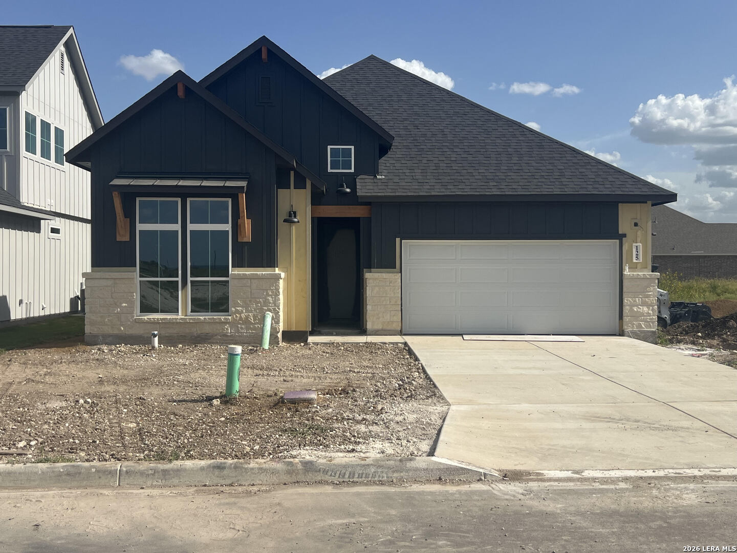 125 Travis Drive — photo
