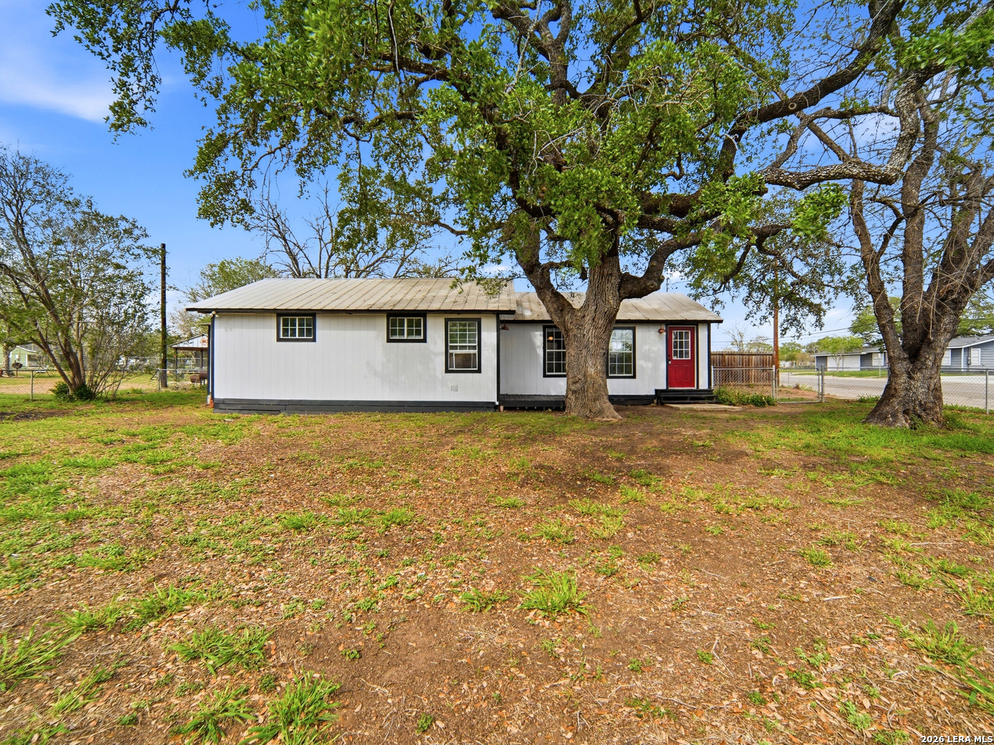 501 E Westmeyer Street — photo