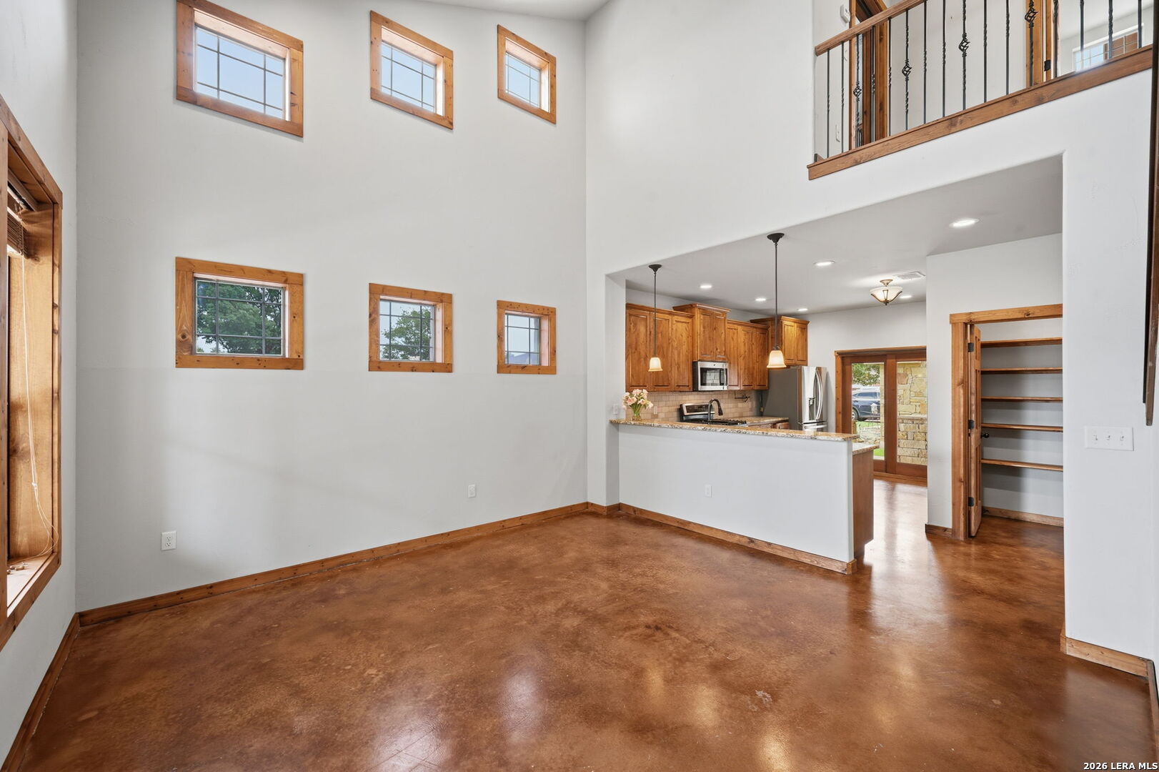 1694 Gruene Vineyard Crossing — photo