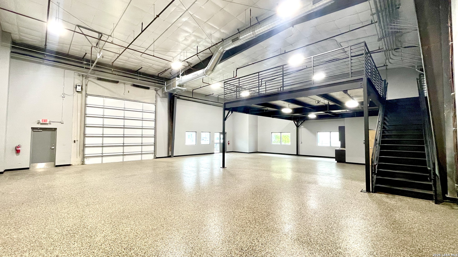 7637 FM 3009 801 — photo