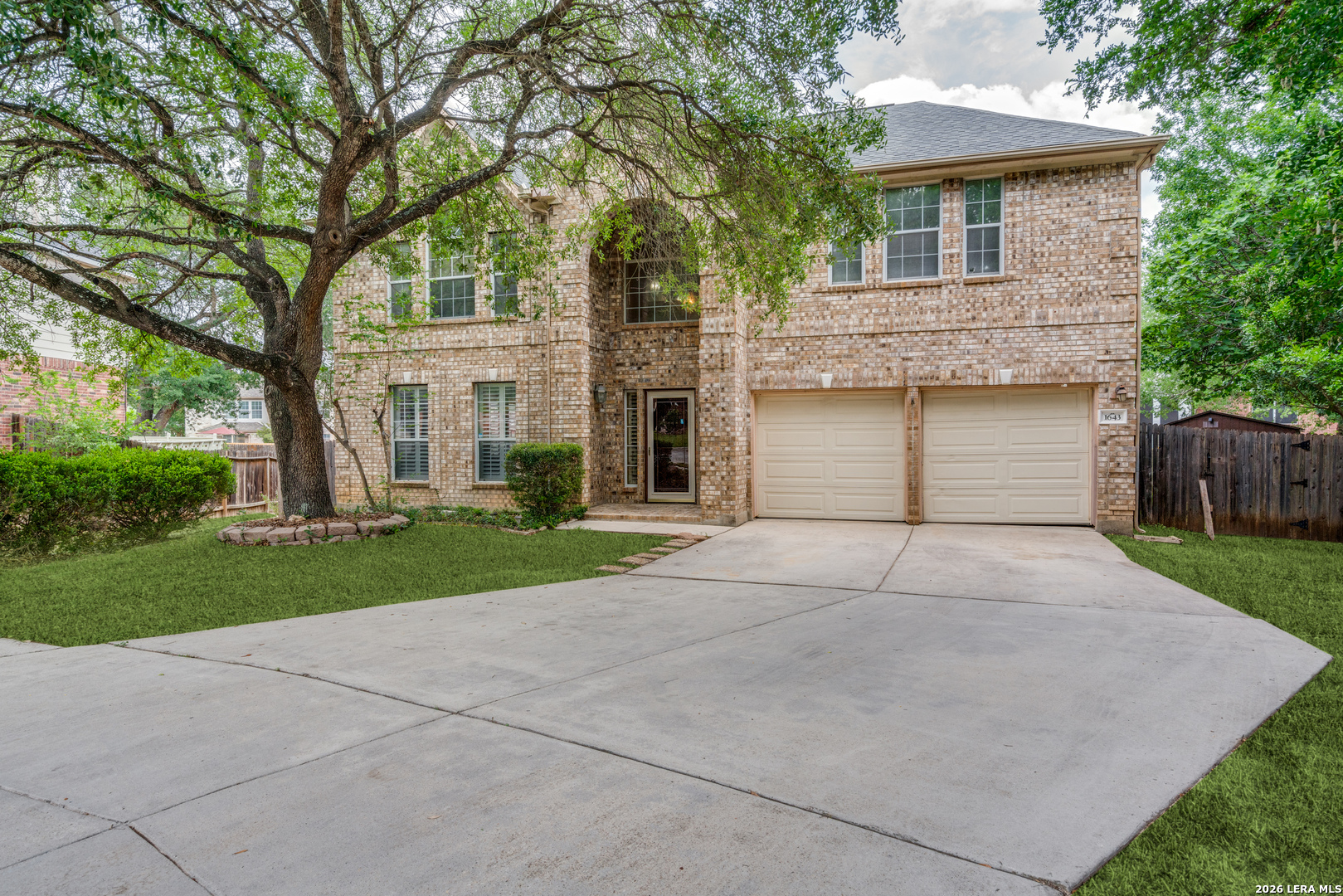 1643 Bold Cypress — photo