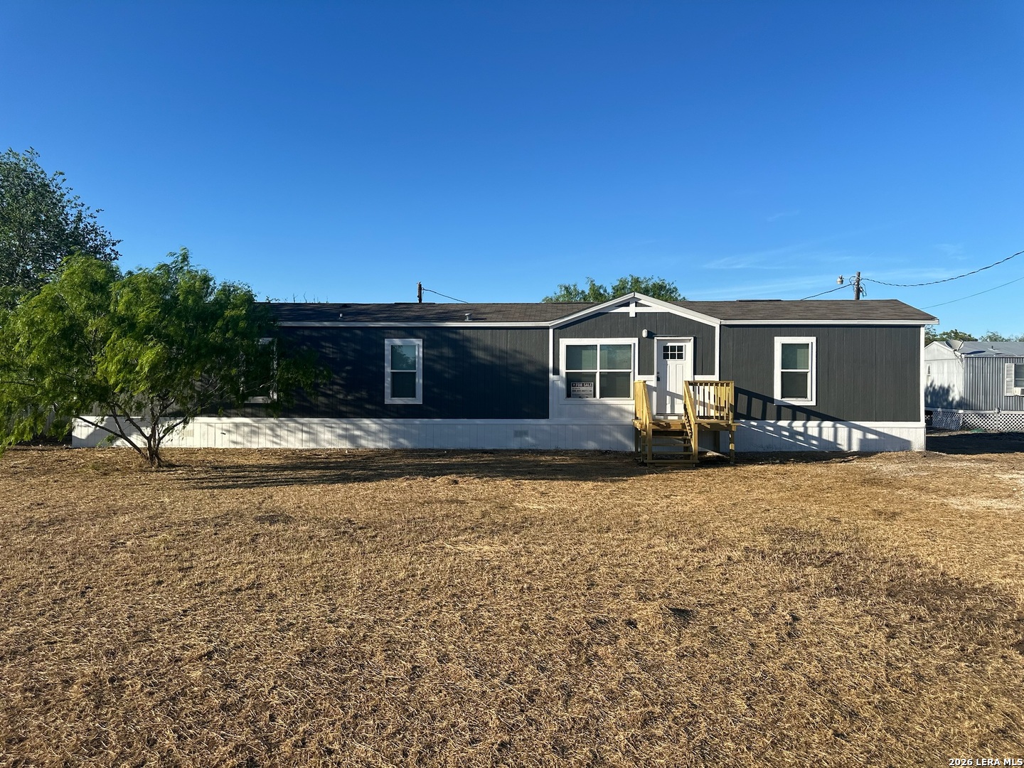 5094 Amber Street — photo