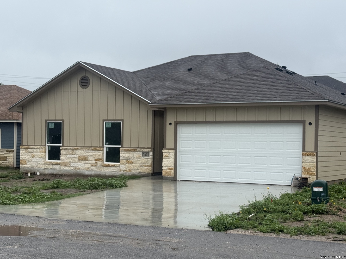 1551 Maryville Loop — photo