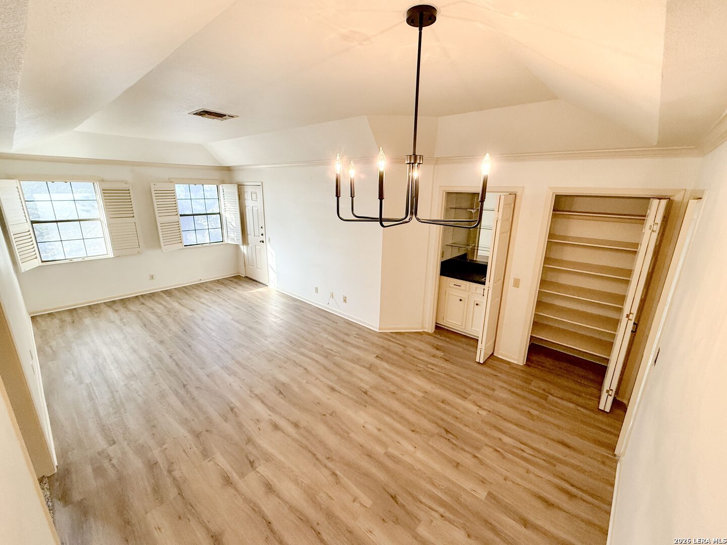 8415 Fredericksburg Road 1004 — photo