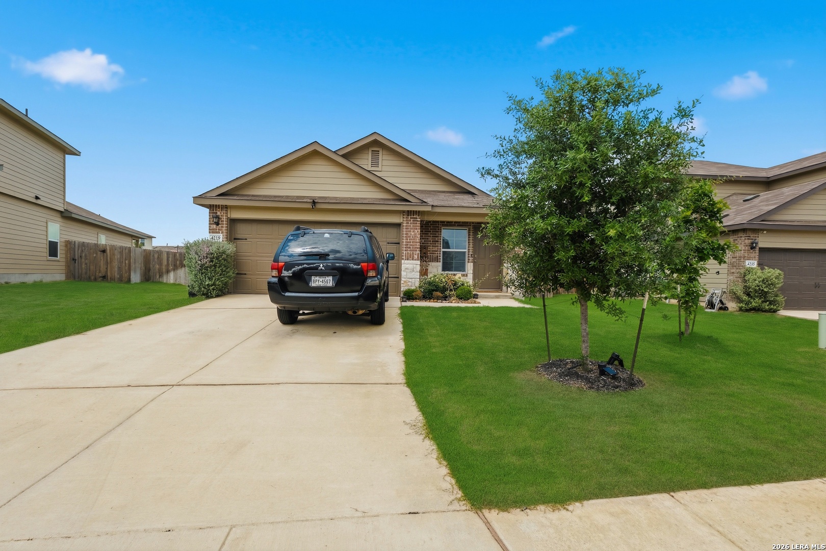 4219 Thyme Gdn, Von Ormy, TX 78073 — photo 2