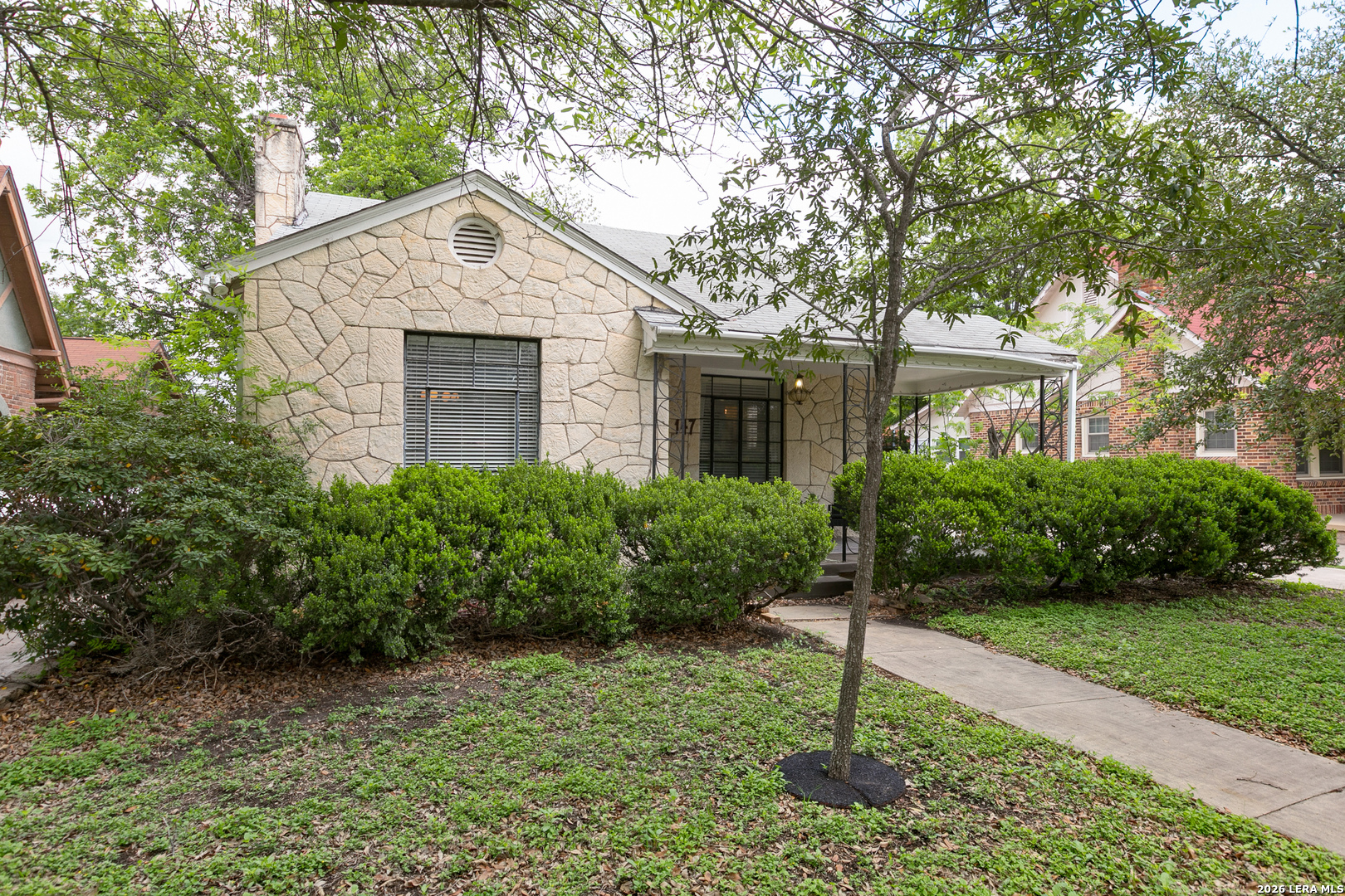 147 North Drive — photo