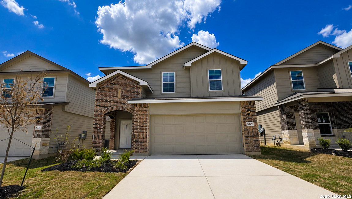 5229 Totem Bluff — photo