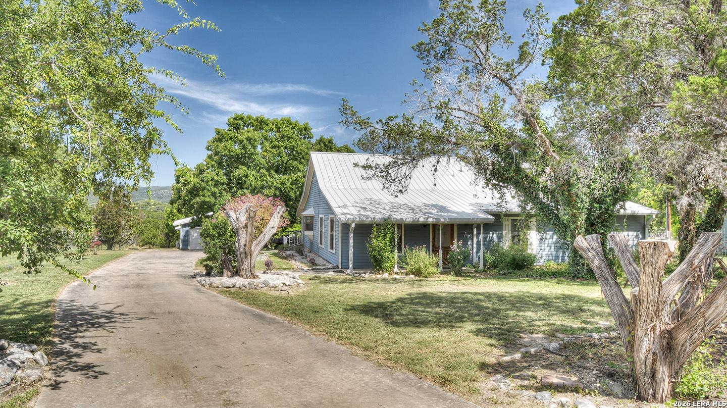 181 Leinweber Drive — photo