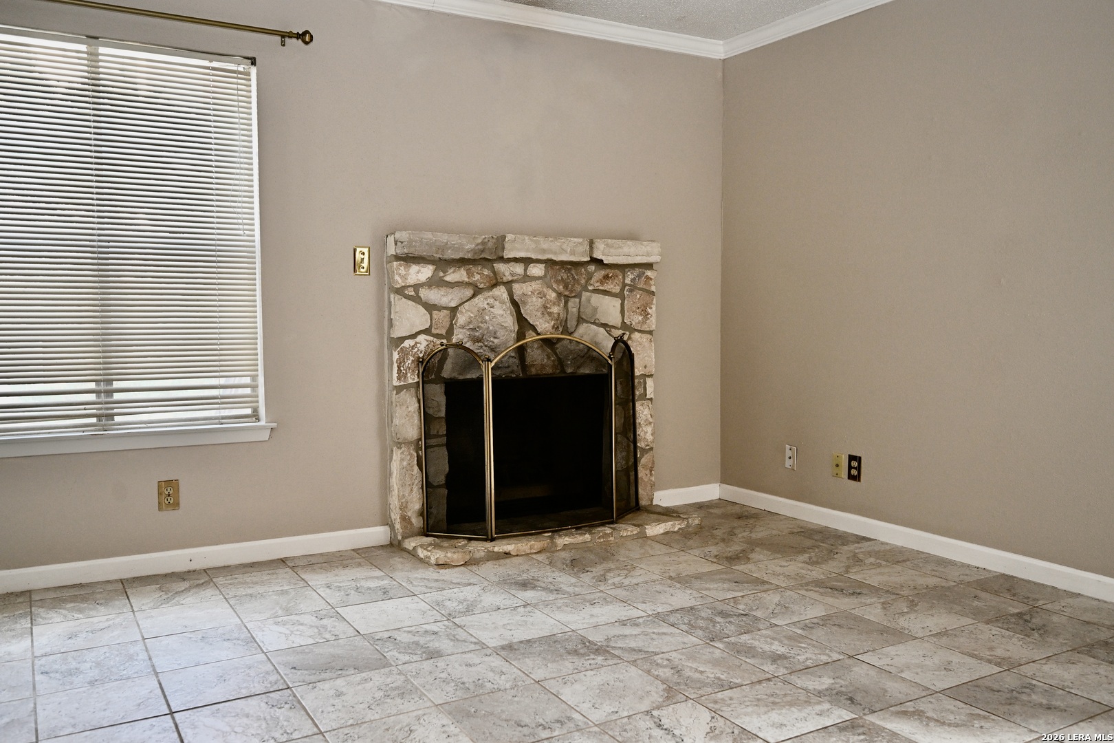 10527 Perrin Beitel C-214 — photo