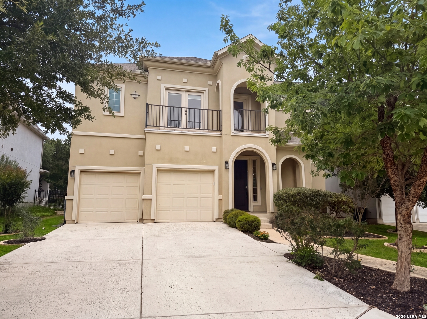 2711 Mossgrove Park — photo