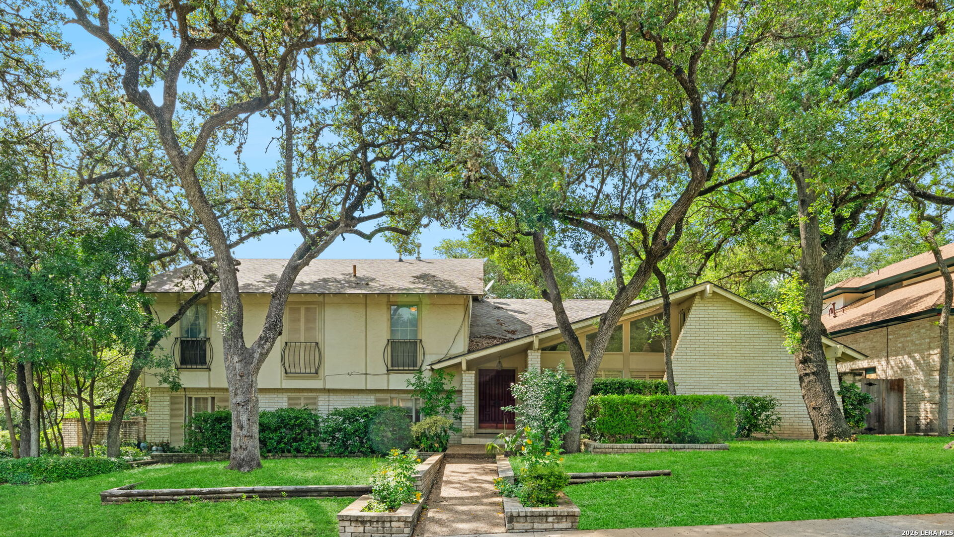 11403 Whisper Breeze Street — photo