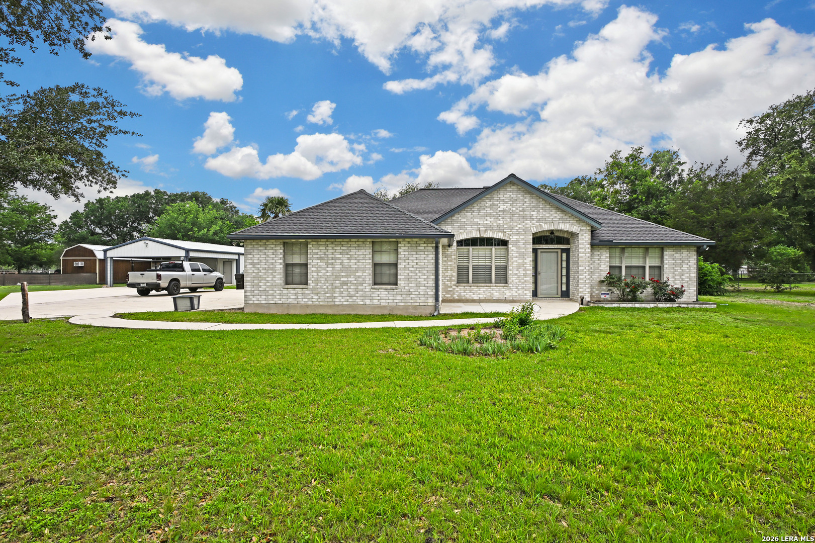 125 Red Oak Trail — photo