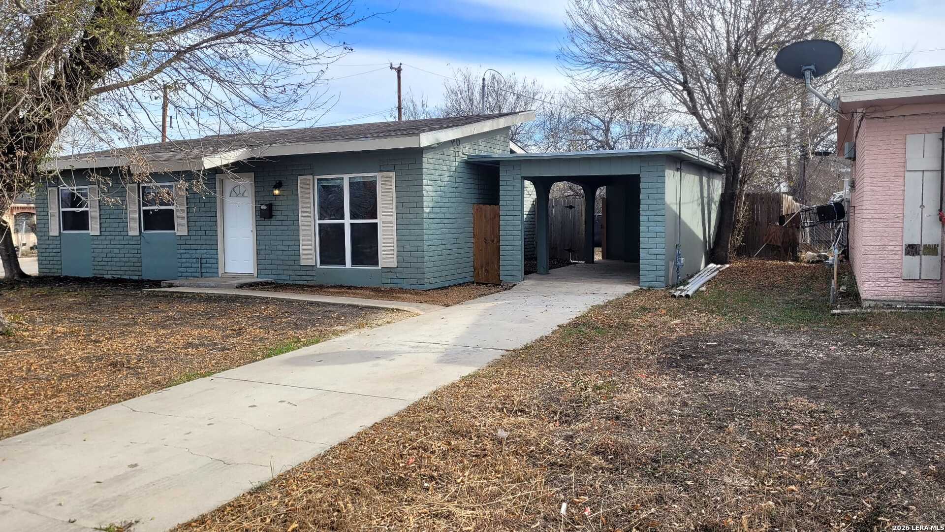 1402 Edris Drive — photo