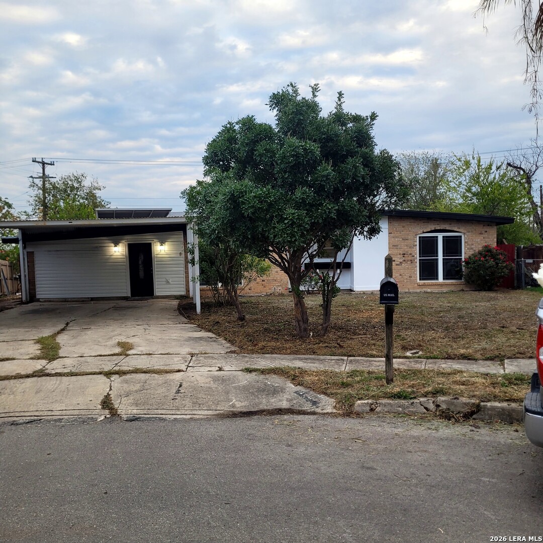 1702 Westmar Street — photo