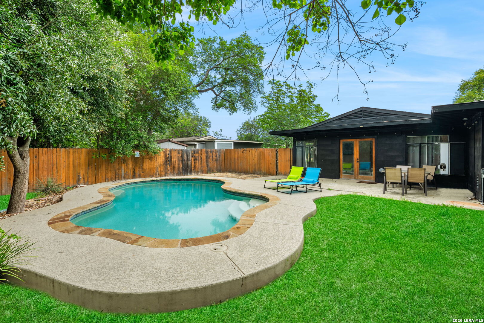 327 Bryn Mawr Drive — photo