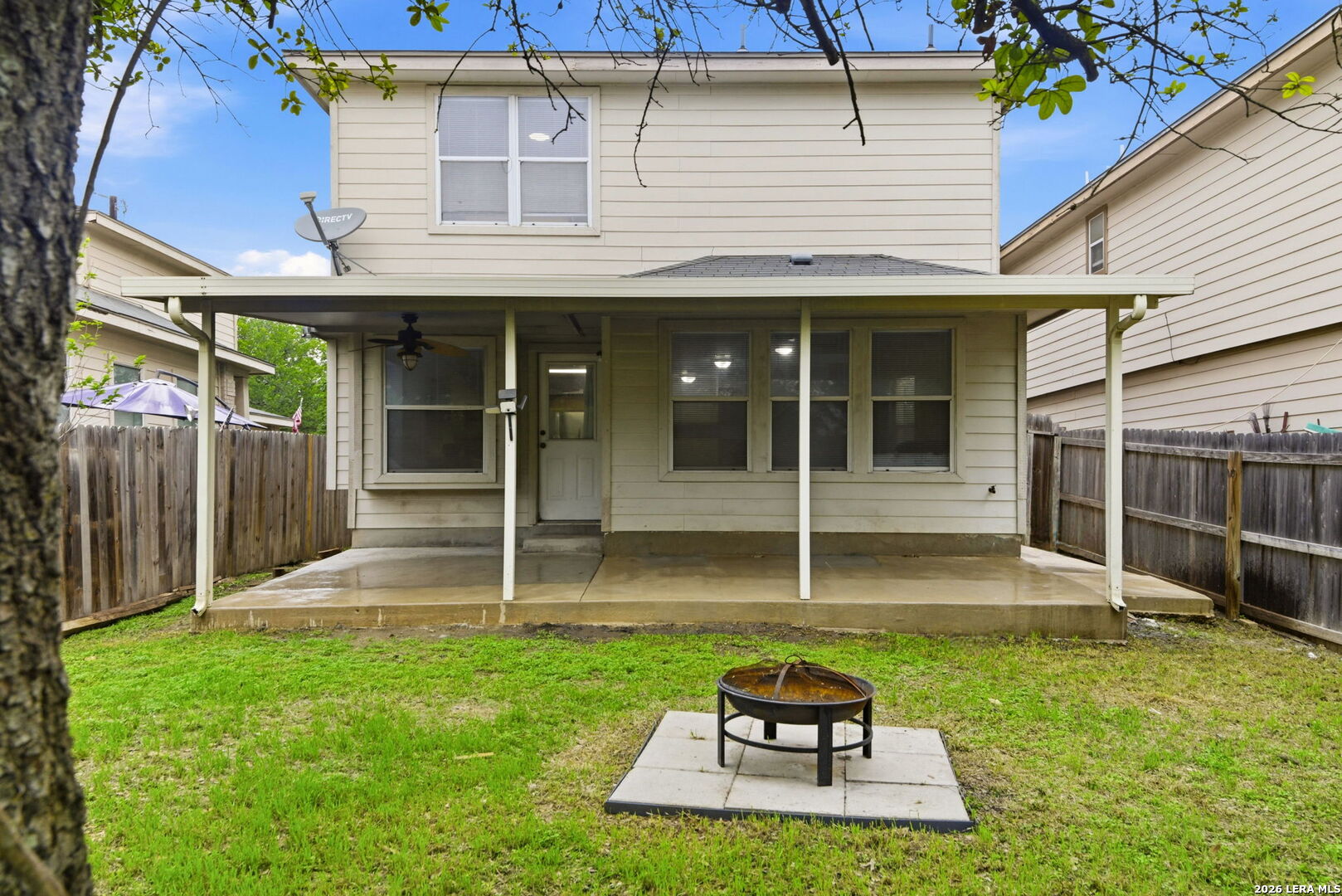 6806 Grapevine Lk — photo