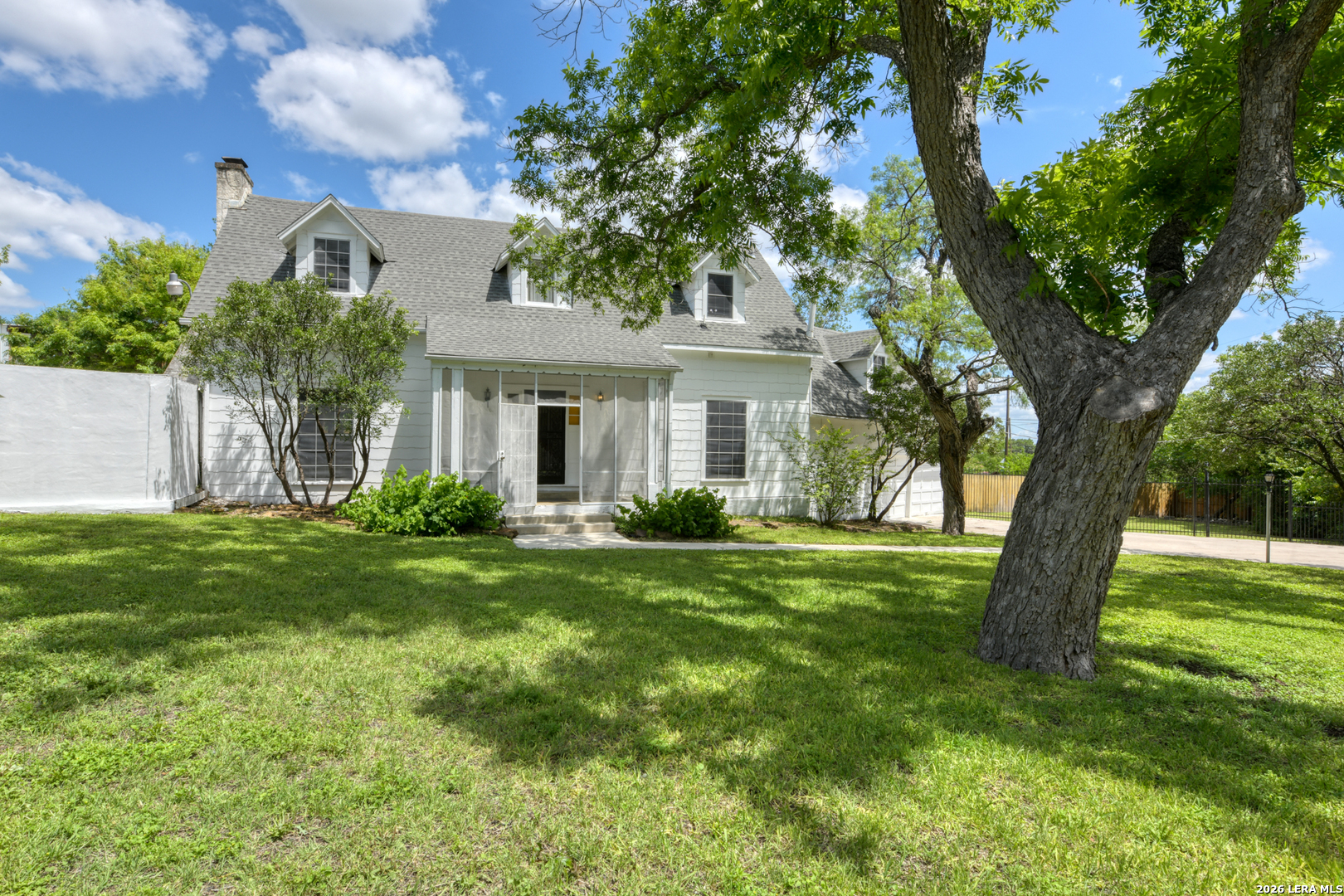 110 Sunrise Drive — photo