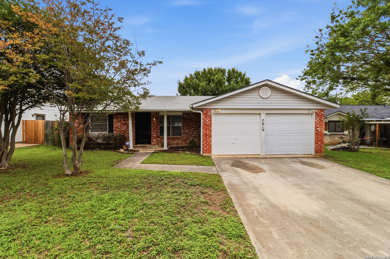 7619 Pipers Swan Street — photo