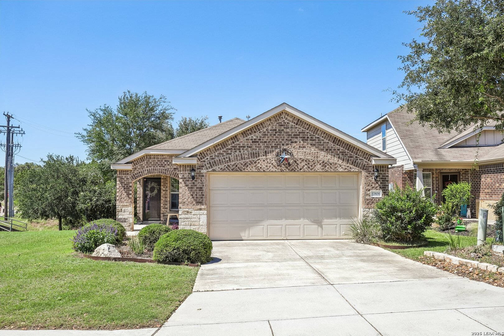 12806 Pronghorn Oak — photo