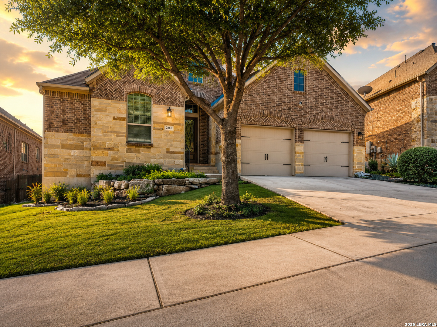 3814 Cordoba Crk — photo