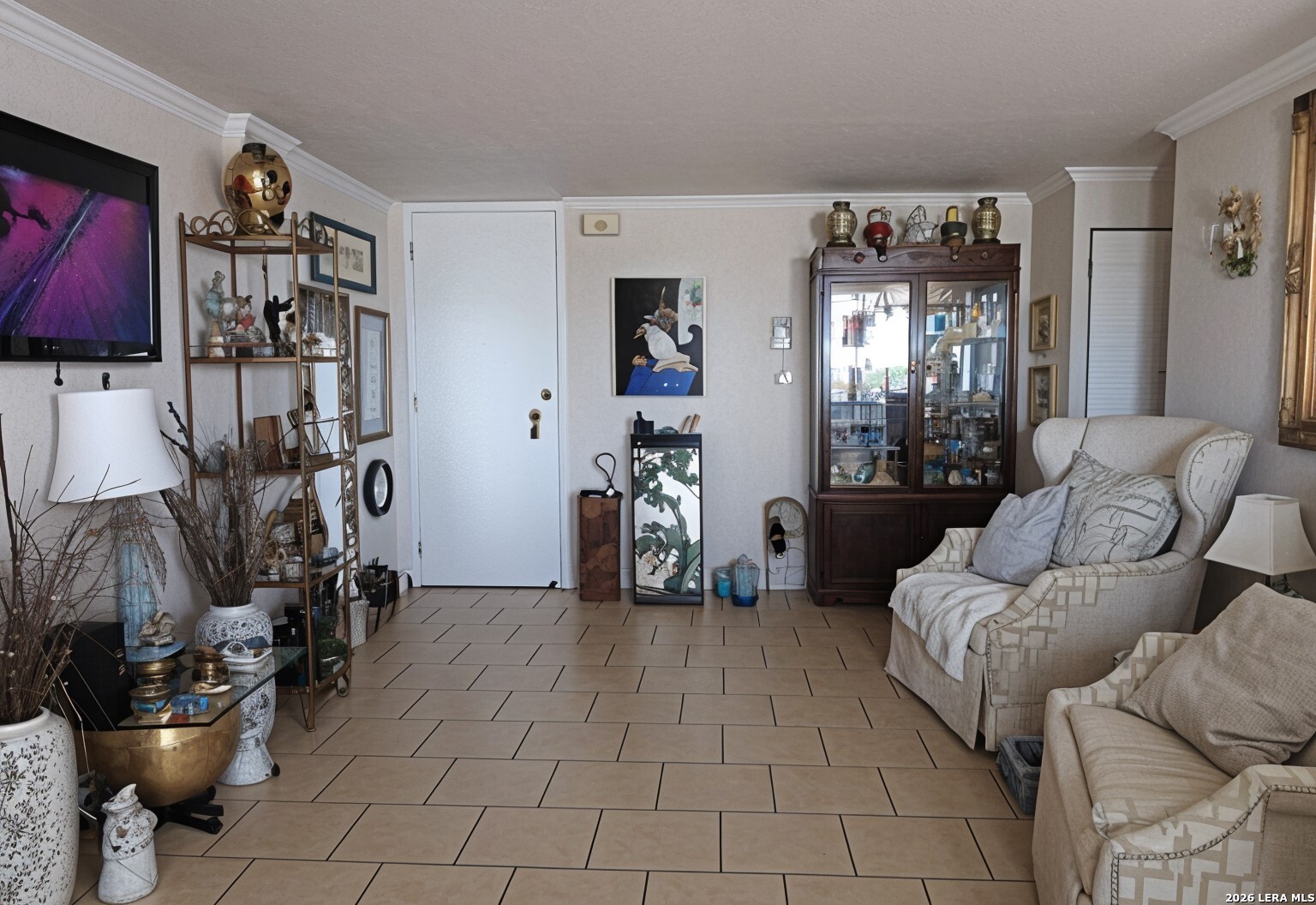 7039 San Pedro Avenue Unit 203 — photo