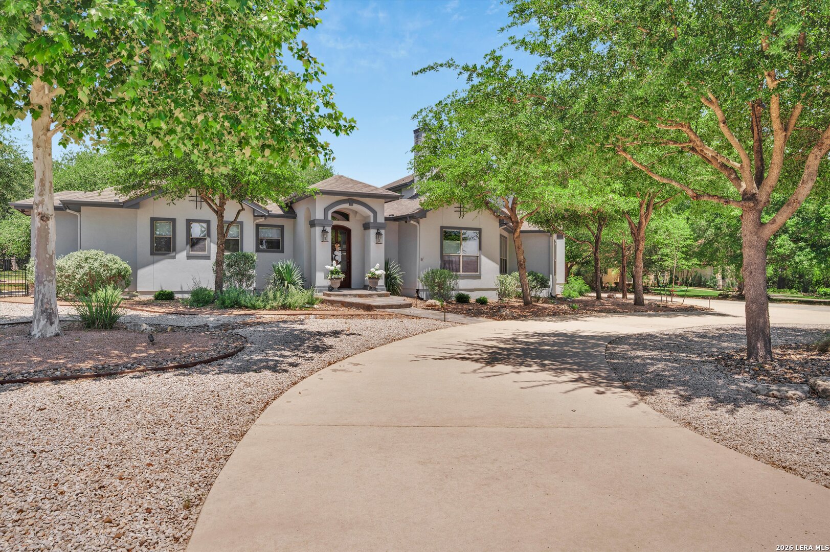 10319 Oak Forest — photo