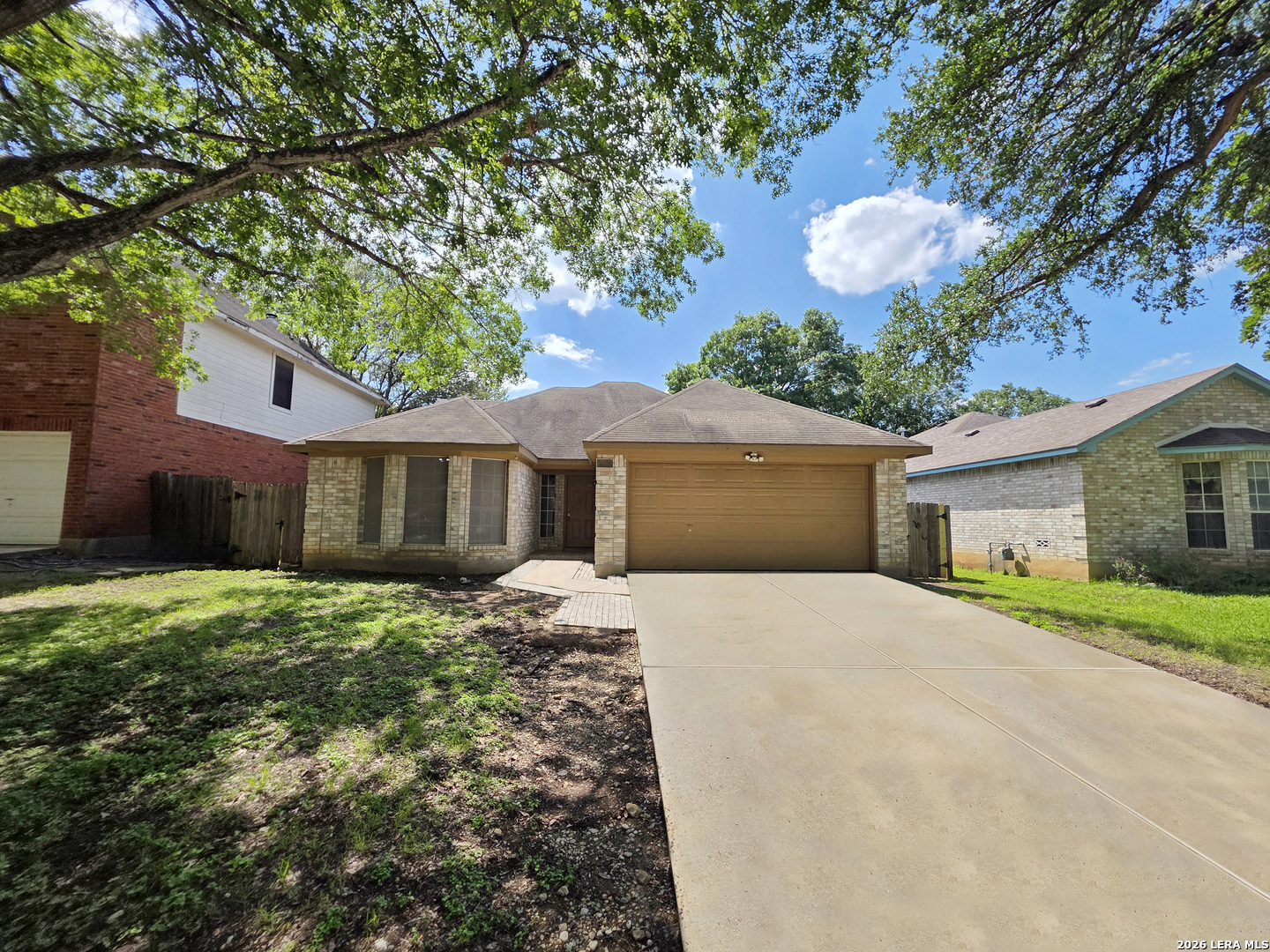 8423 Branch Hollow — photo