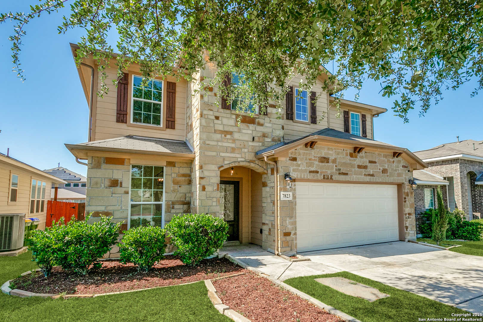 7823 Bluebird Haven — photo