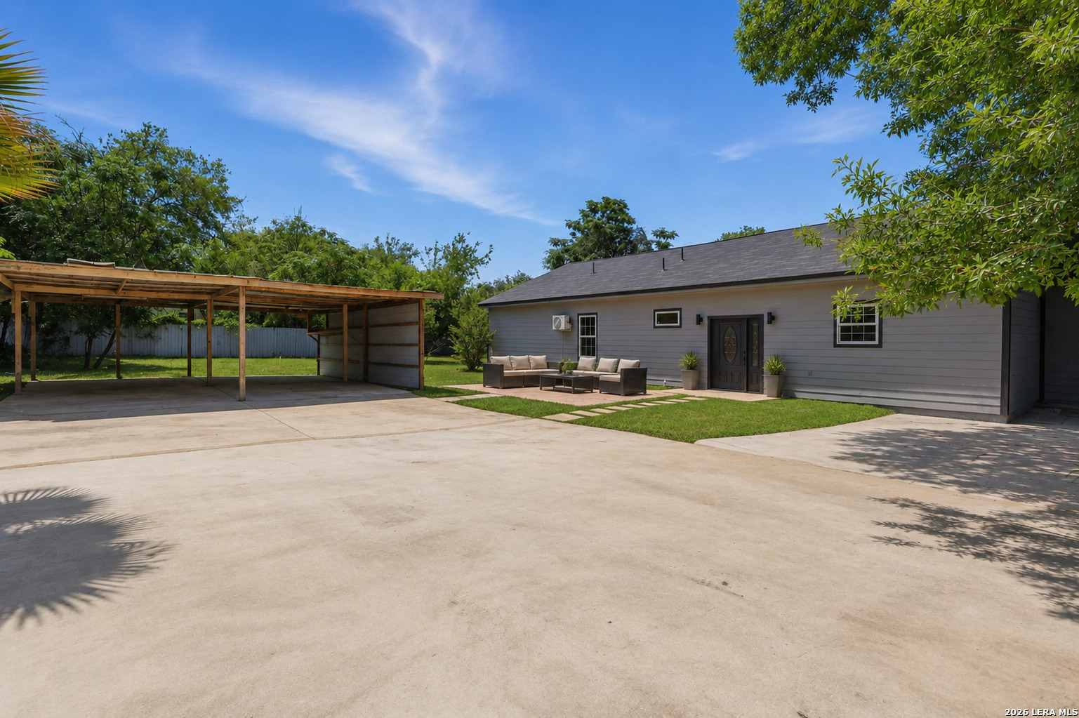 4344 Mountain Pass, Von Ormy, TX 78073