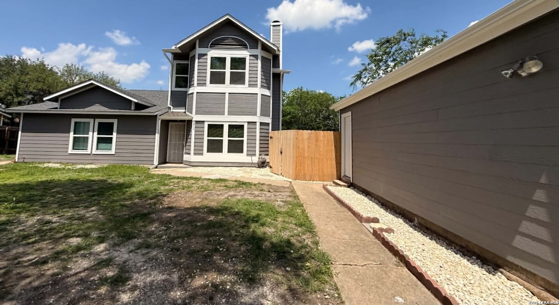 8416 Forest Ridge Drive — photo