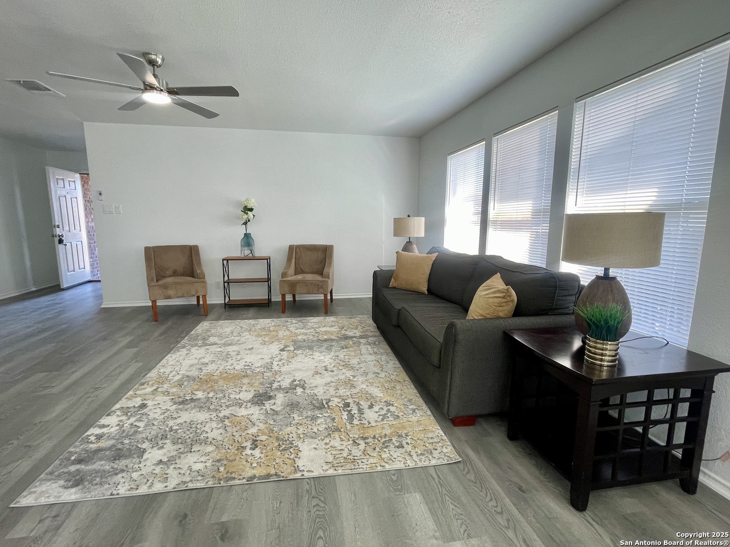 6702 Mountain Asia — photo