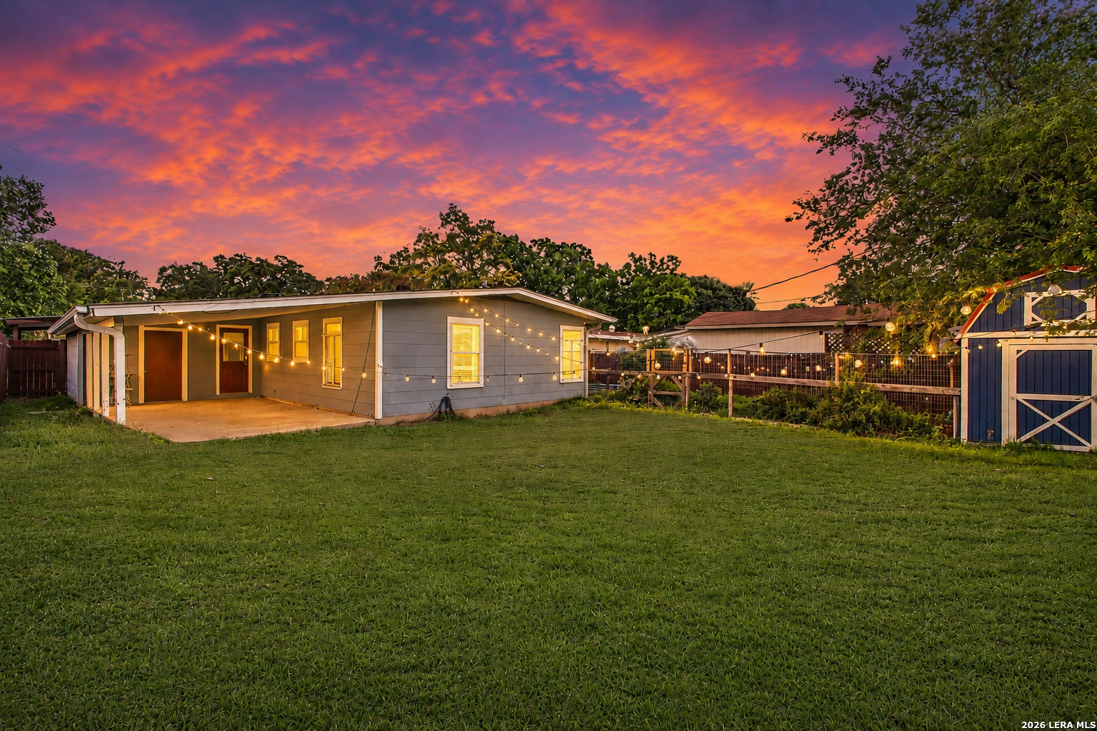 418 Nassau Drive — photo