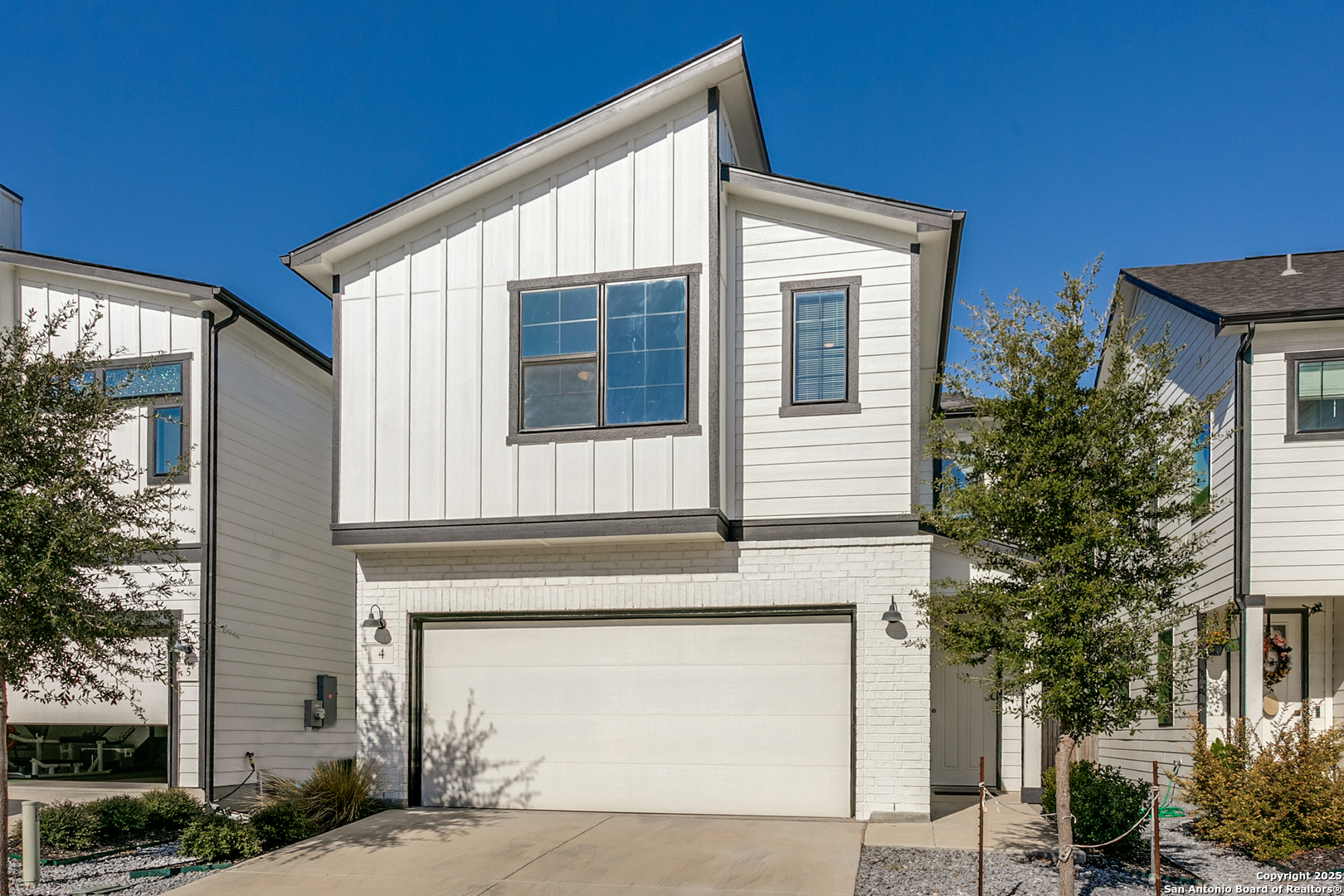 16011 Babcock Rd #4 — photo